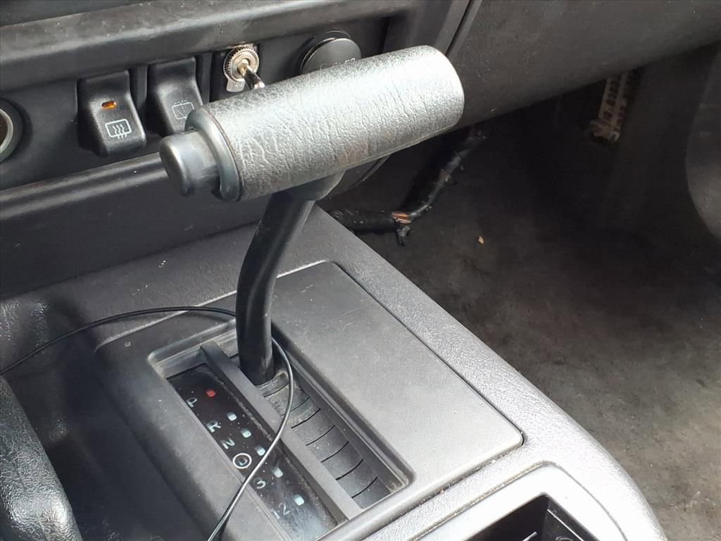 Used 2000 Jeep Cherokee Sport image 24