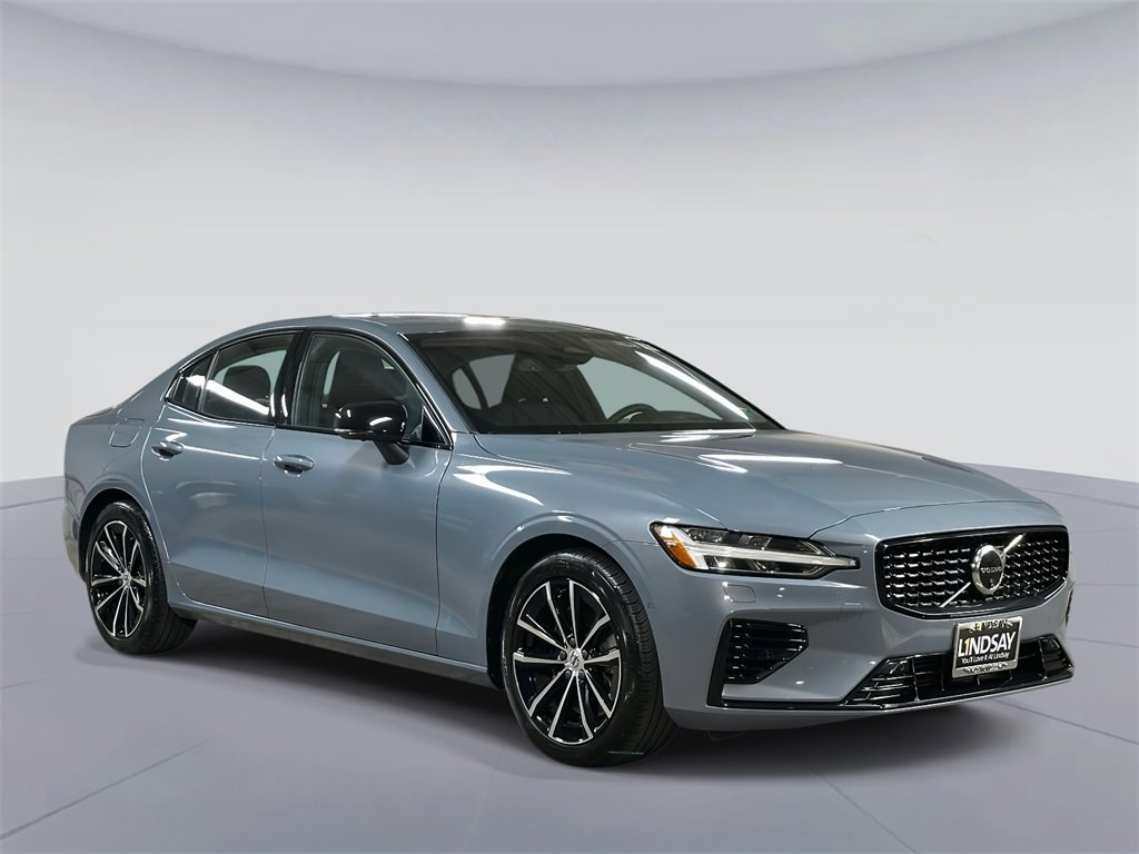 Used 2024 Volvo S60 T8 Plus image 6