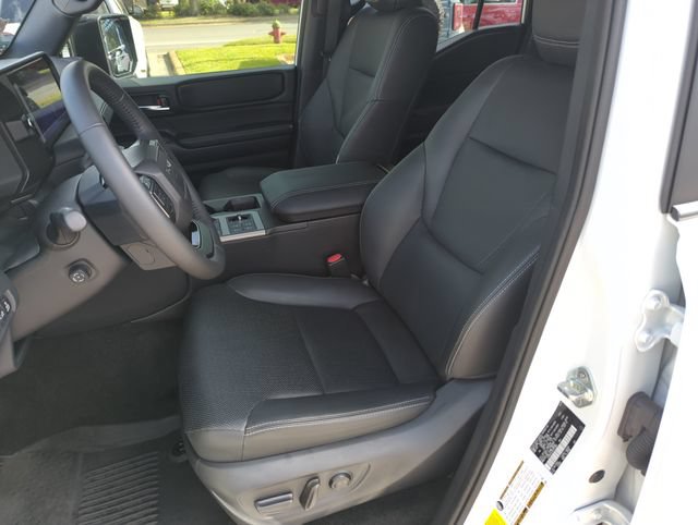 Used 2025 Toyota Land Cruiser AWD/4WD image 11