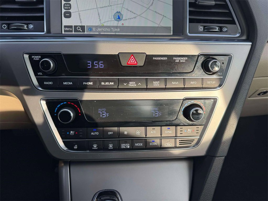 Used 2016 Hyundai Sonata Limited w/ Option Group 02 image 29
