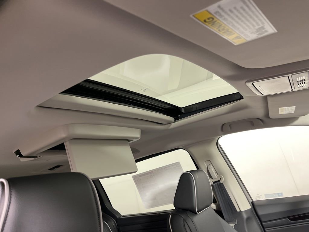 New 2026 Honda Odyssey Elite image 12