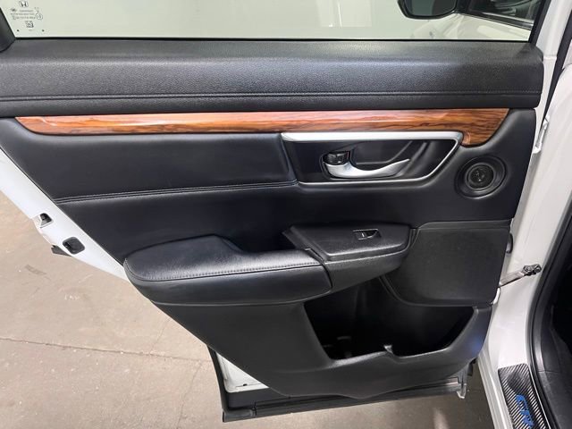 Used 2022 Honda CR-V Touring image 15