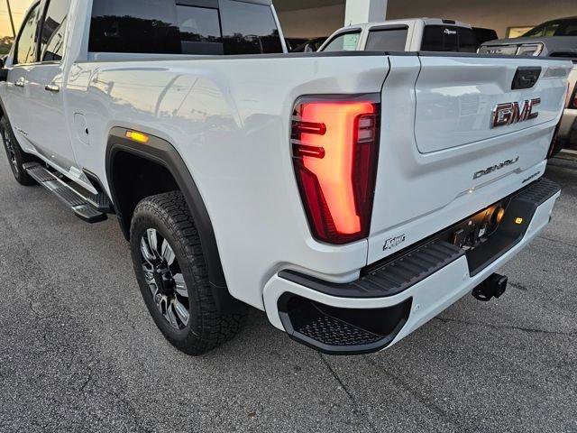New 2026 GMC Sierra 2500 Denali w/ Technology Package image 14