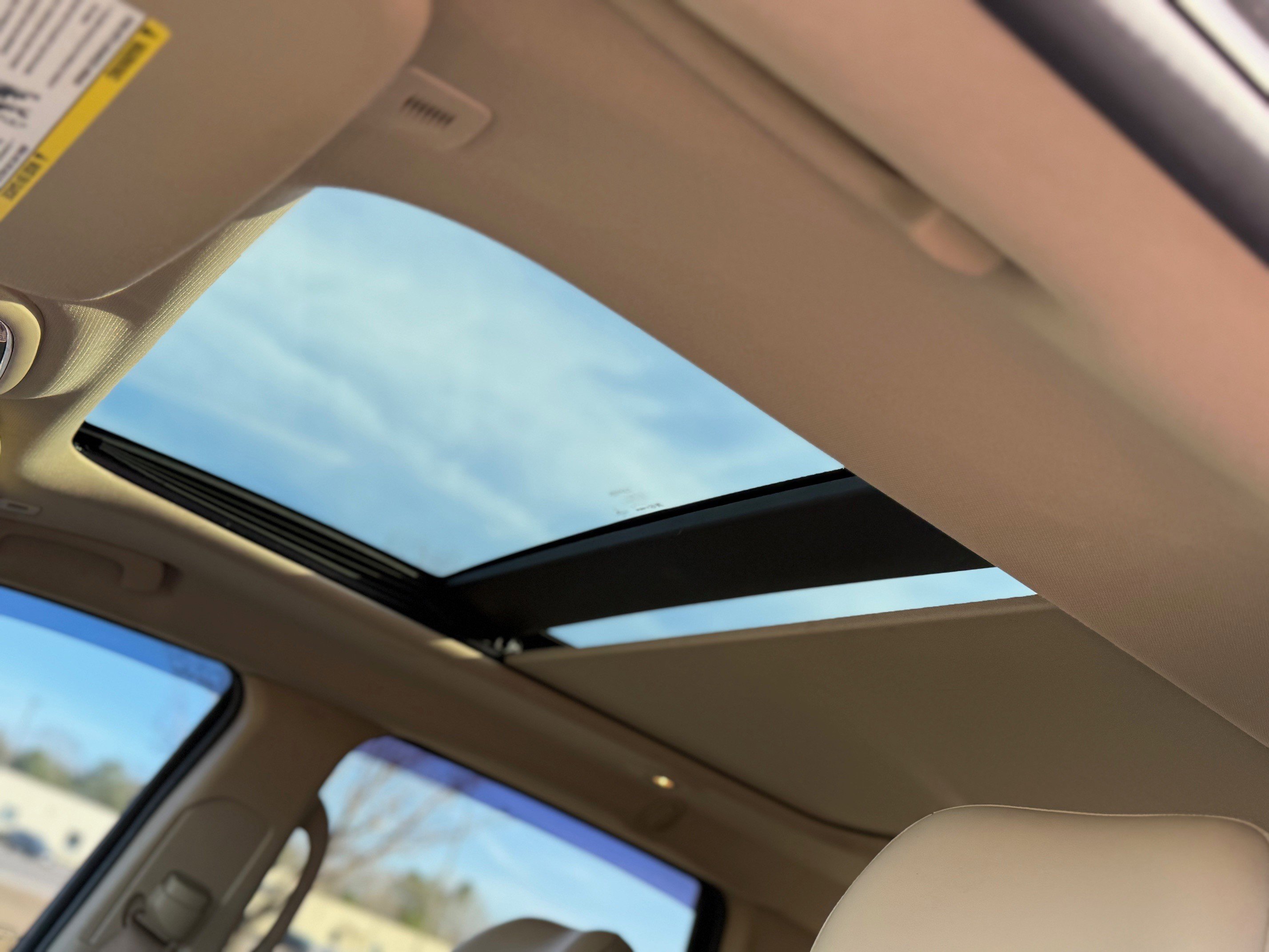 Used 2017 Jeep Grand Cherokee Limited w/ Luxury Group II image 12