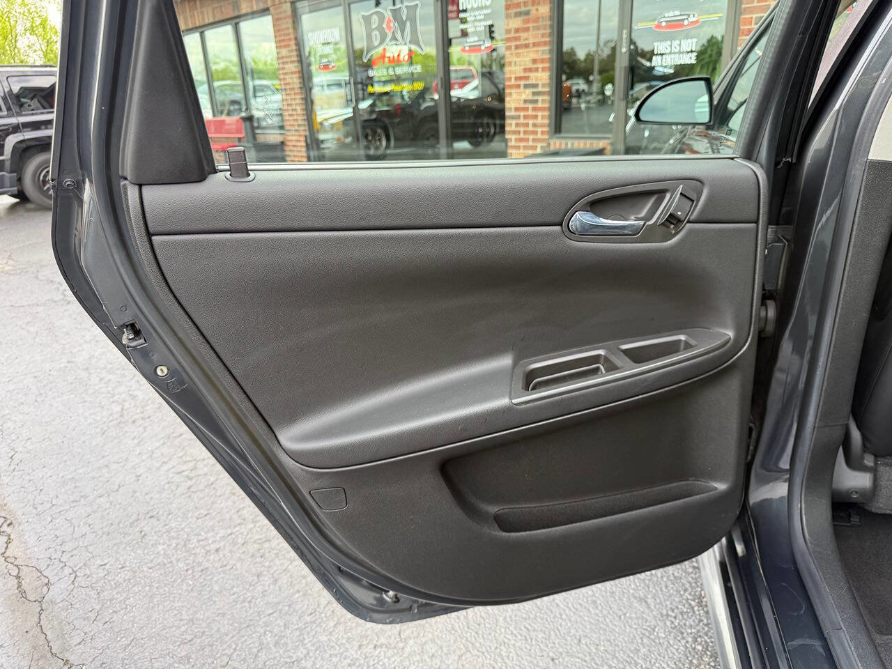 Used 2014 Chevrolet Impala LTZ FWD image 20