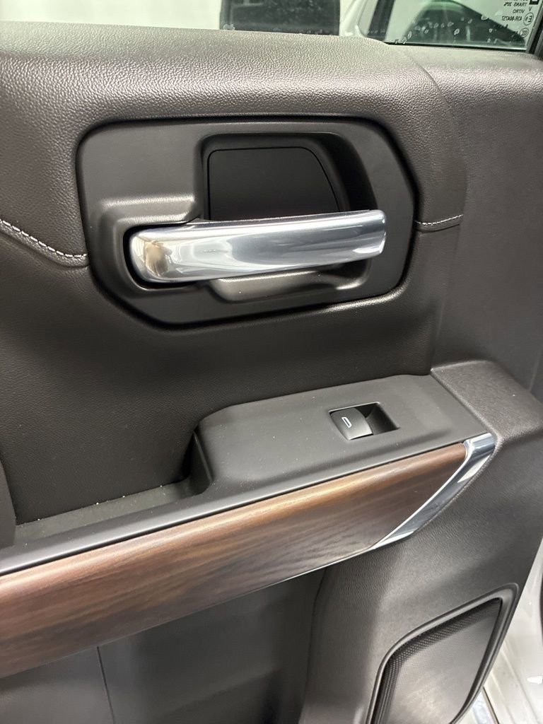 Used 2021 GMC Sierra 1500 SLT w/ SLT Premium Package image 20