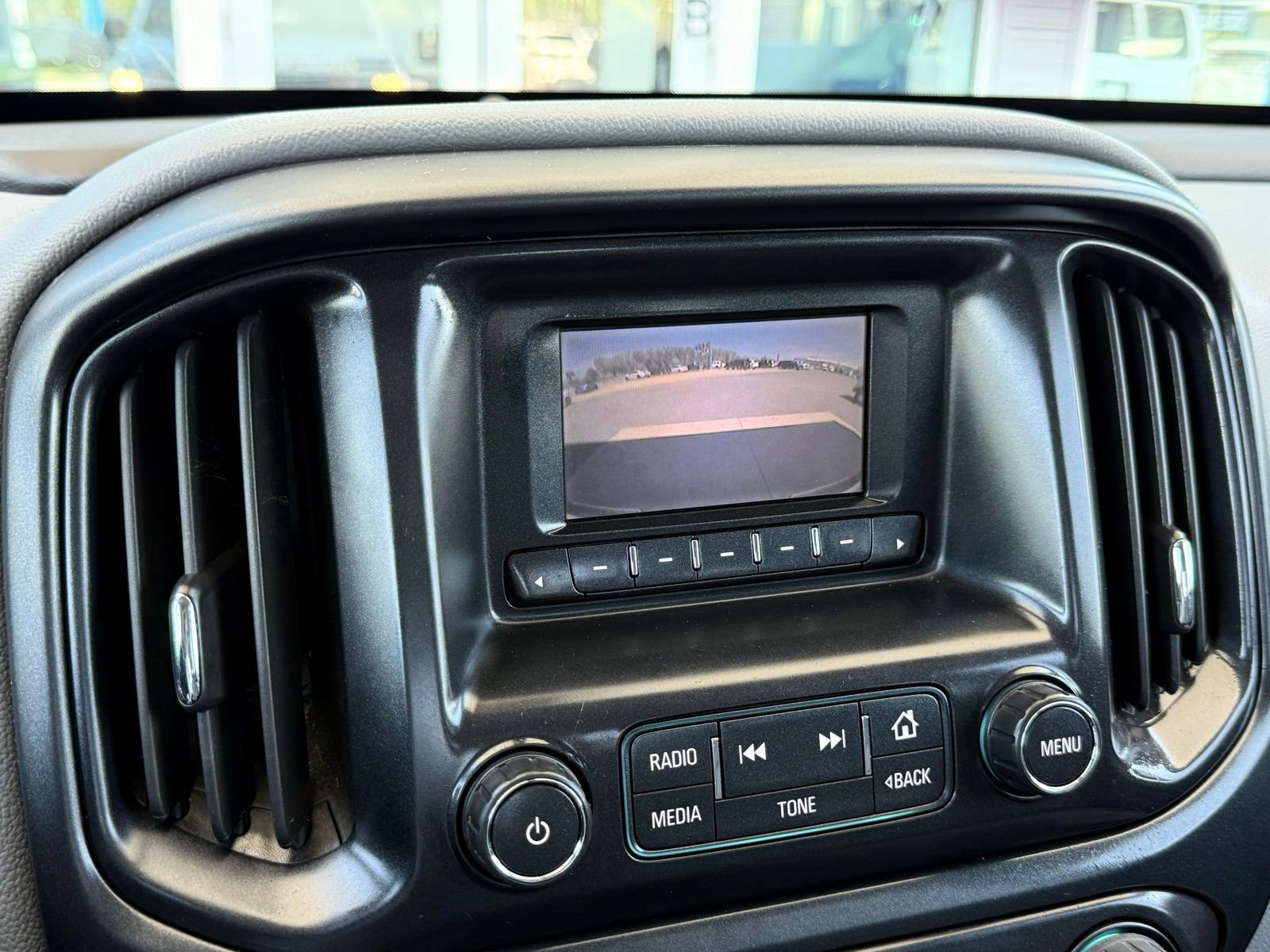 Used 2015 Chevrolet Colorado W/T w/ WT Convenience Package RWD image 25