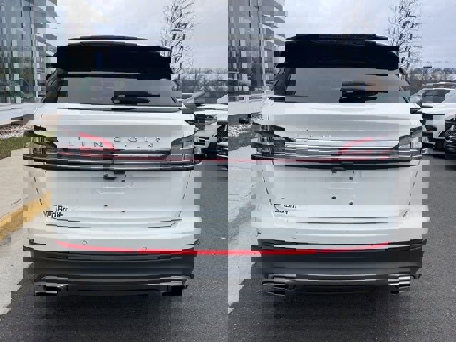 Used 2022 Lincoln Nautilus Reserve w/ Cargo Utility Package image 7