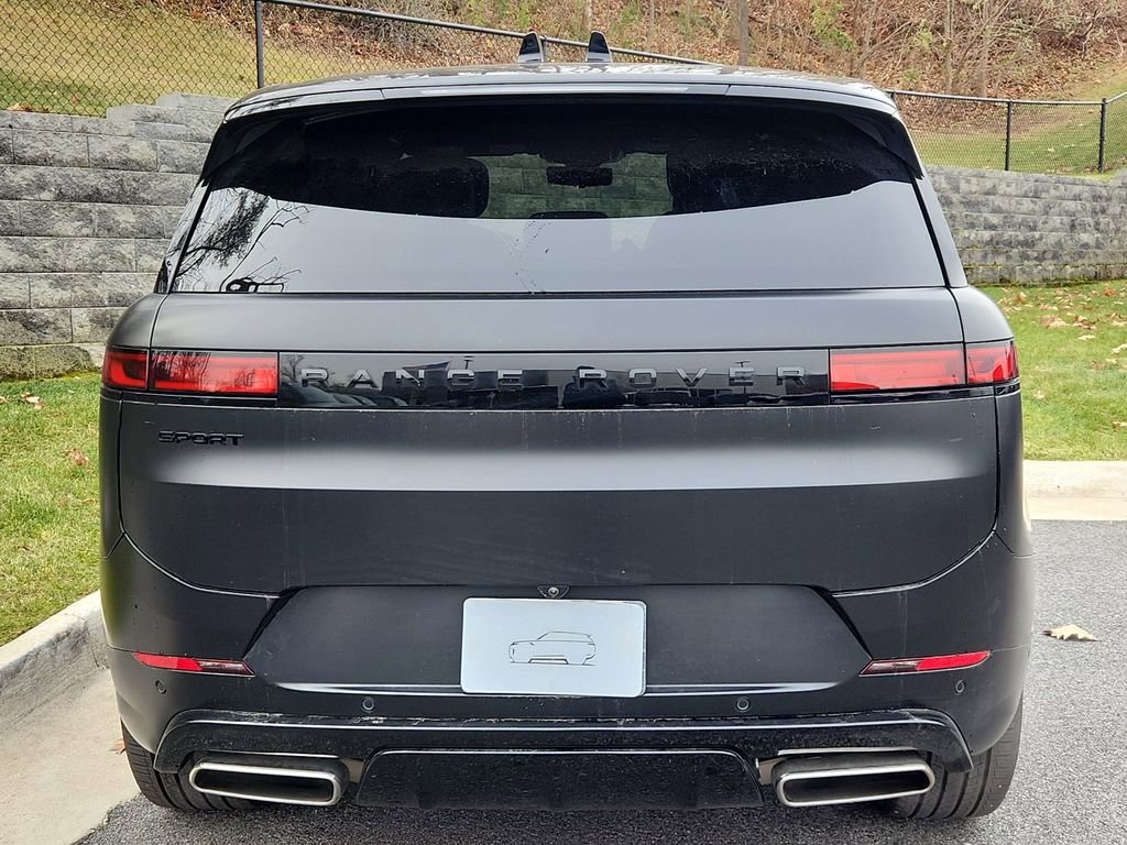 New 2025 Land Rover Range Rover Sport Dynamic SE image 7