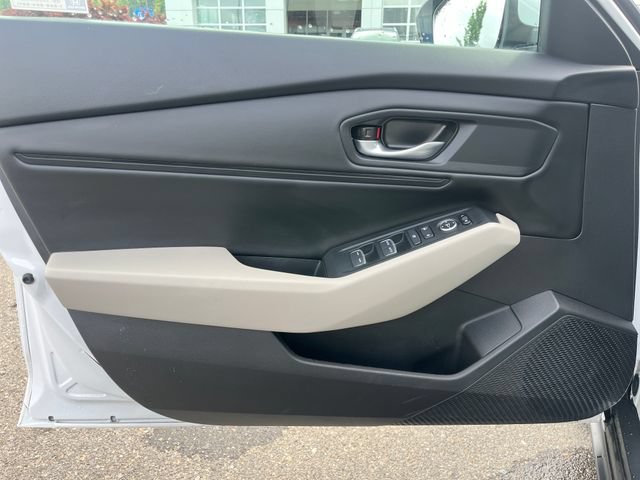 Used 2024 Honda Accord EX image 18