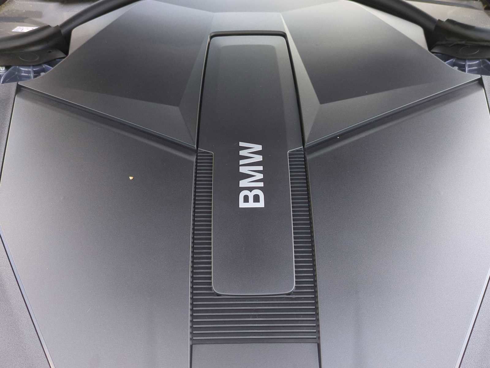 New 2025 BMW i7 eDrive50 w/ Executive Package image 13