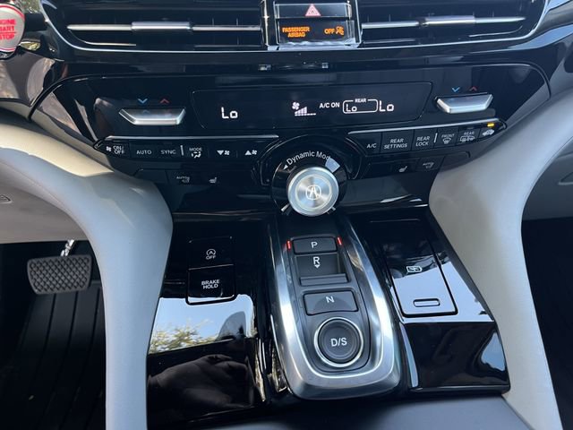 Certified 2026 Acura MDX w/ Technology Package FWD image 20