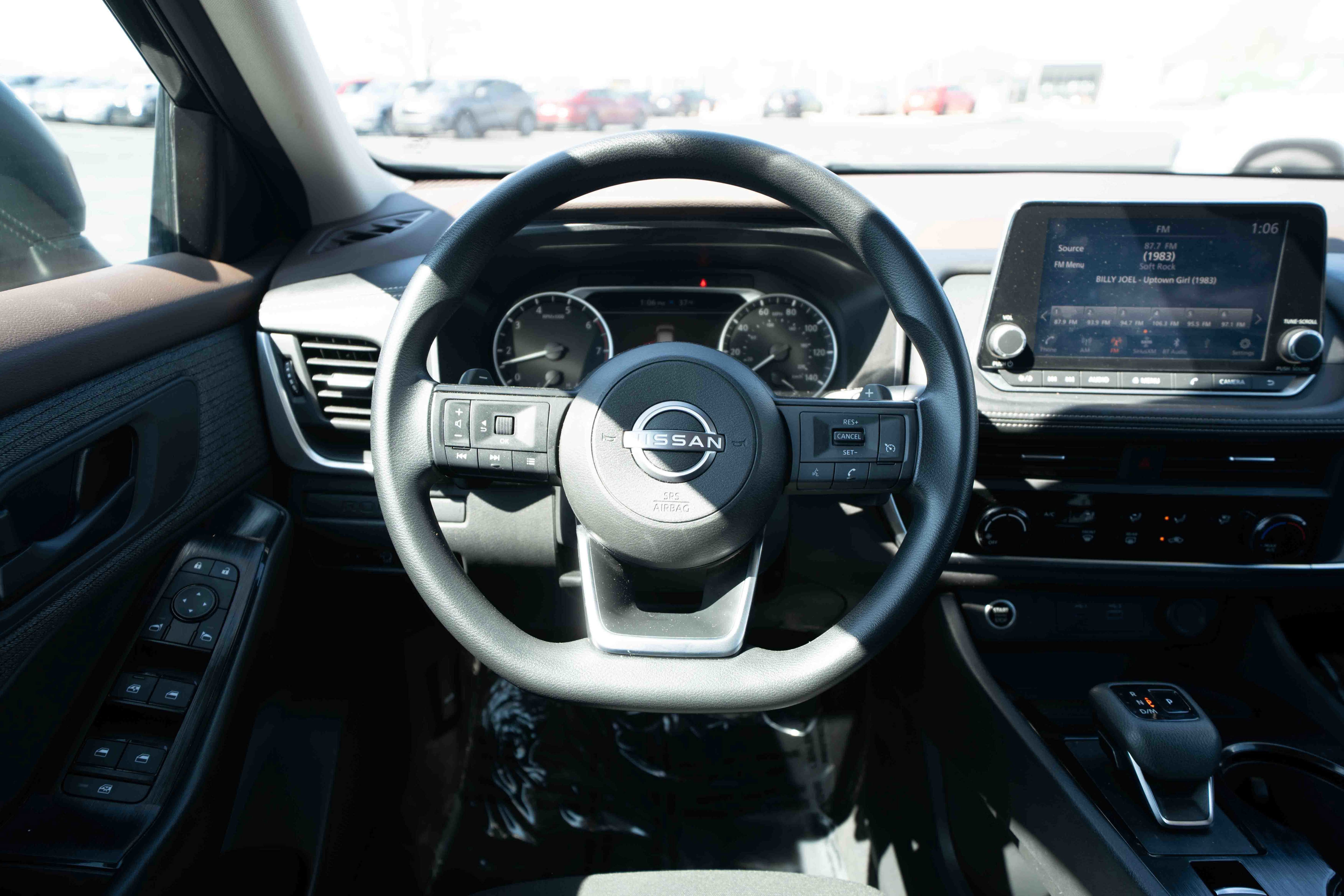 Used 2023 Nissan Rogue S FWD image 21