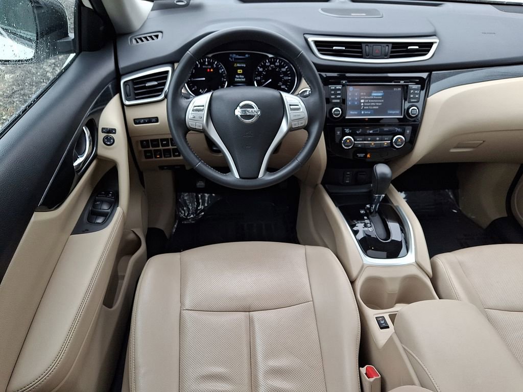 Used 2016 Nissan Rogue SL w/ SL Premium Package image 11