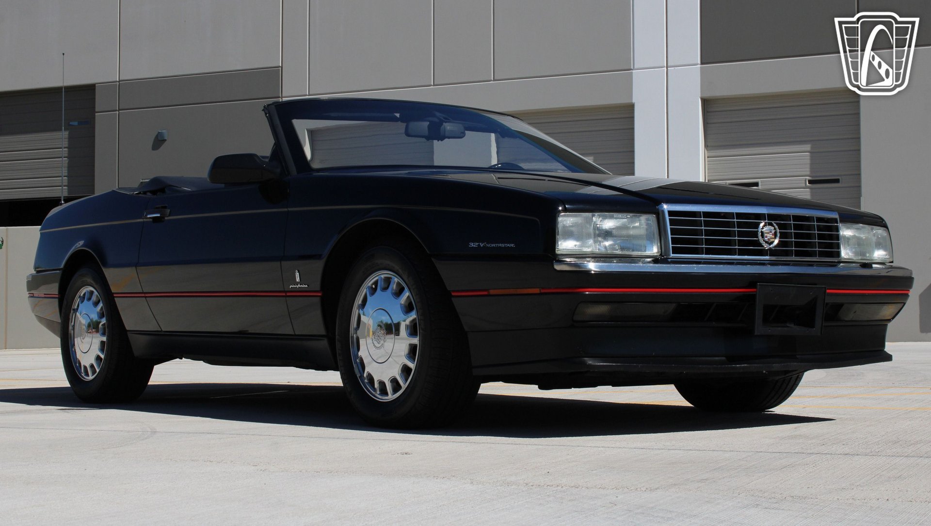 Used 1993 Cadillac Allante FWD image 7