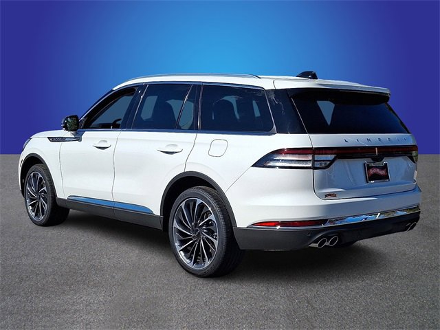 New 2026 Lincoln Aviator Reserve w/ Luxury Package image 4