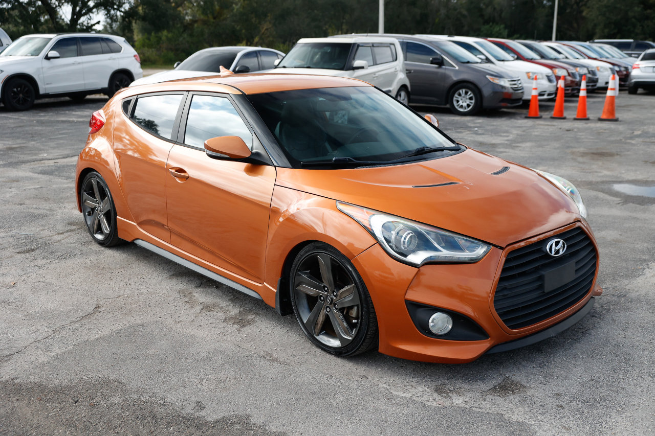 Used 2015 Hyundai Veloster Turbo image 17