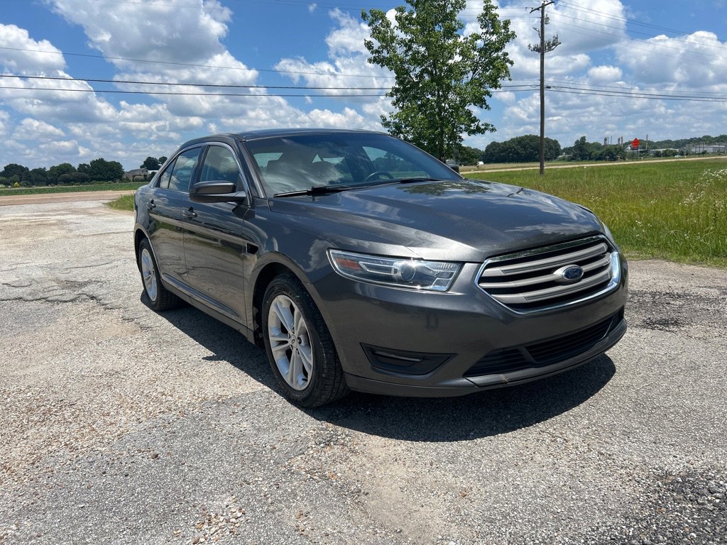 Used 2016 Ford Taurus SEL