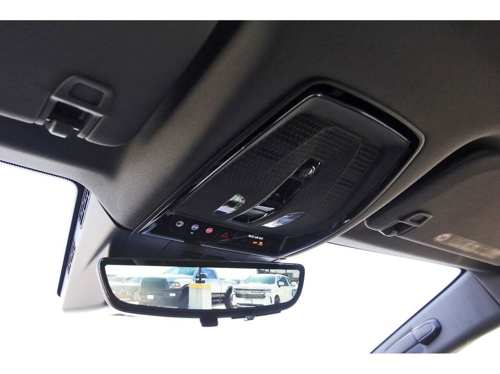 New 2026 Cadillac Optiq Sport 2 image 20