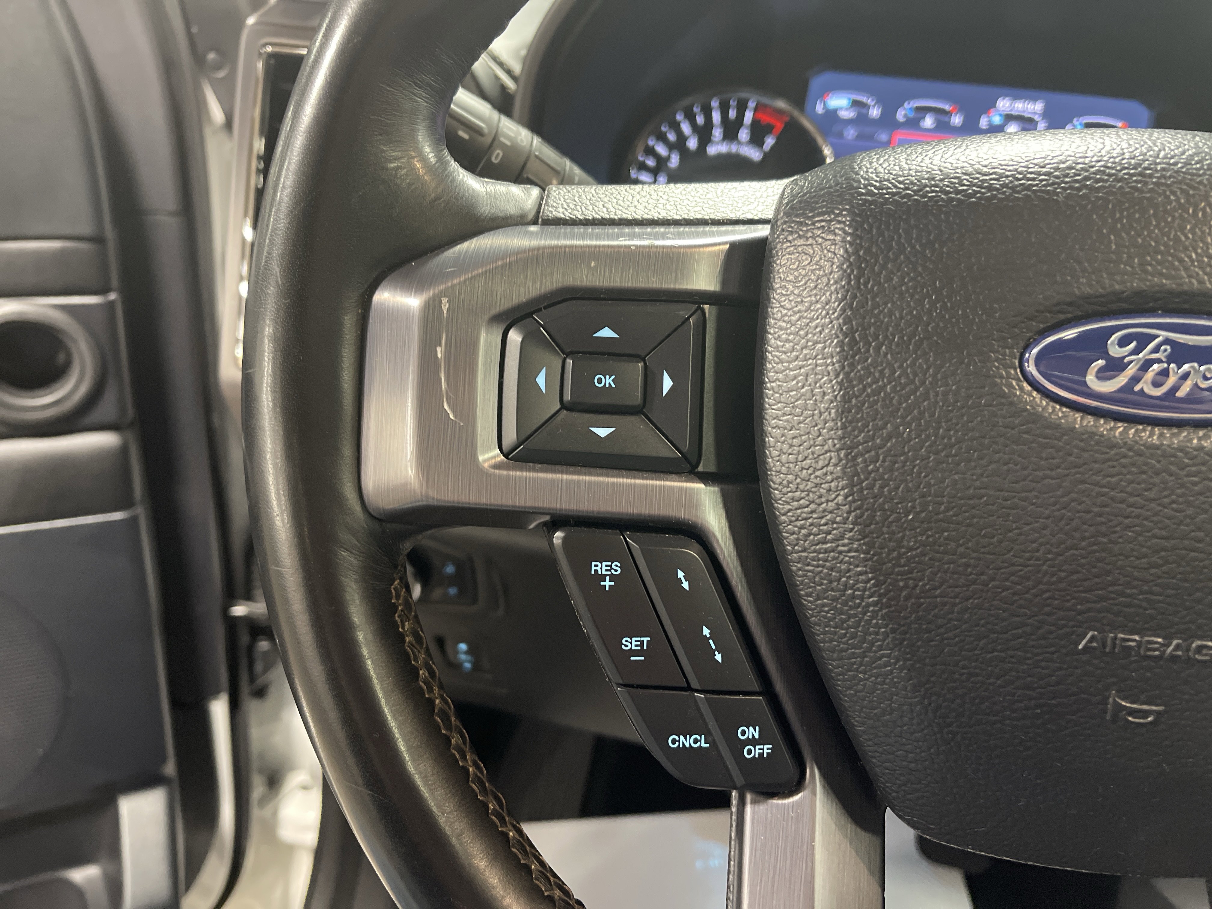 Used 2021 Ford Expedition Platinum image 20