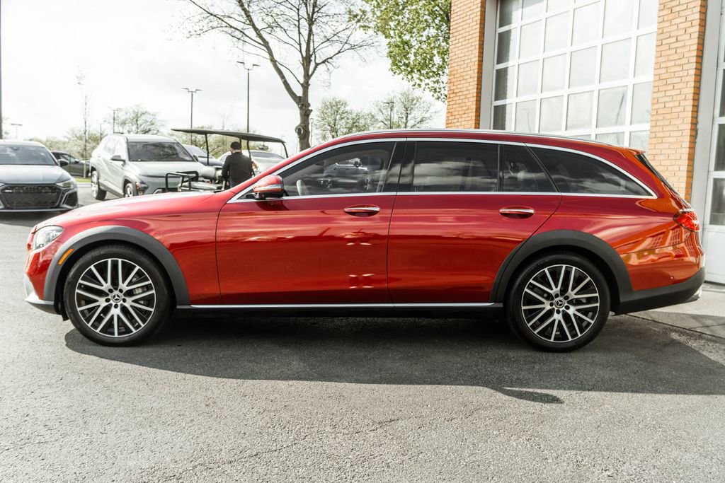 Used 2021 Mercedes-Benz E 450 4MATIC All-Terrain Wagon image 43