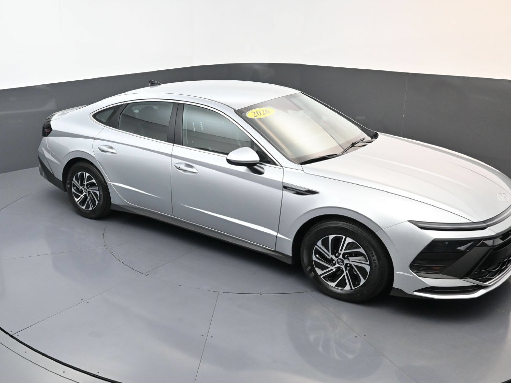 Certified 2026 Hyundai Sonata Blue FWD image 15