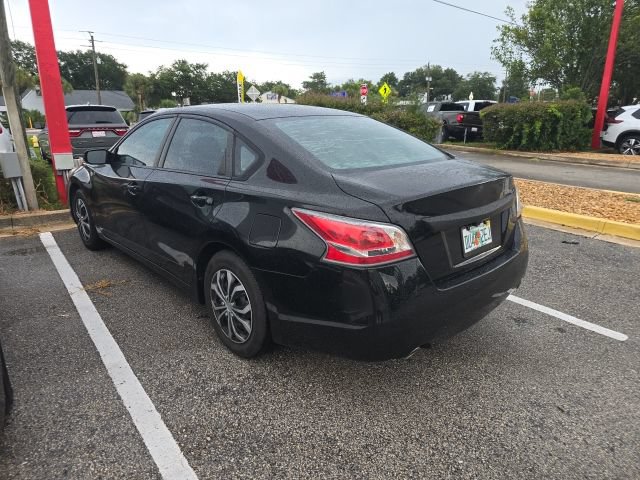Used 2015 Nissan Altima 2.5 S FWD image 3