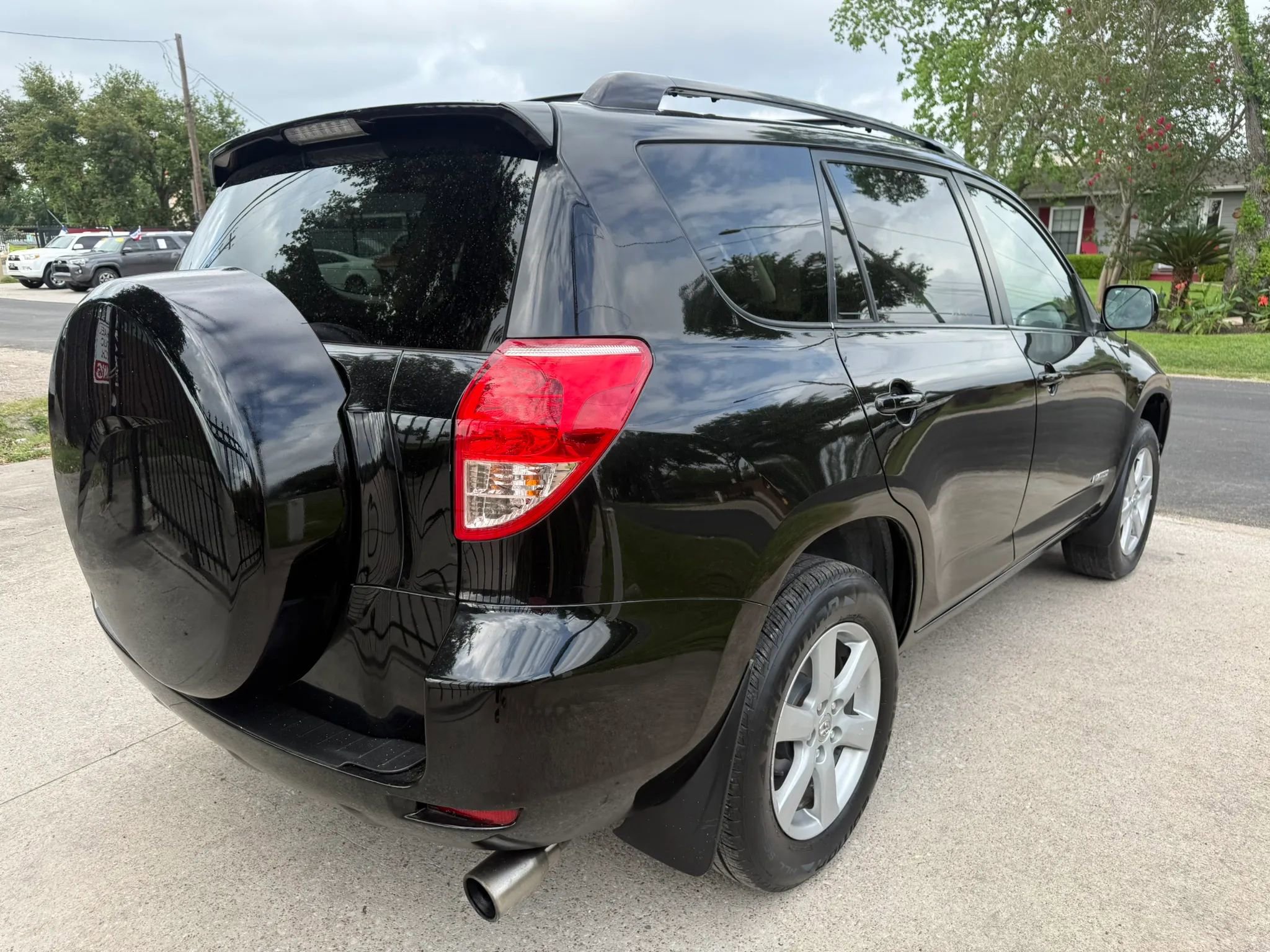 Used 2007 Toyota RAV4 Limited FWD image 7