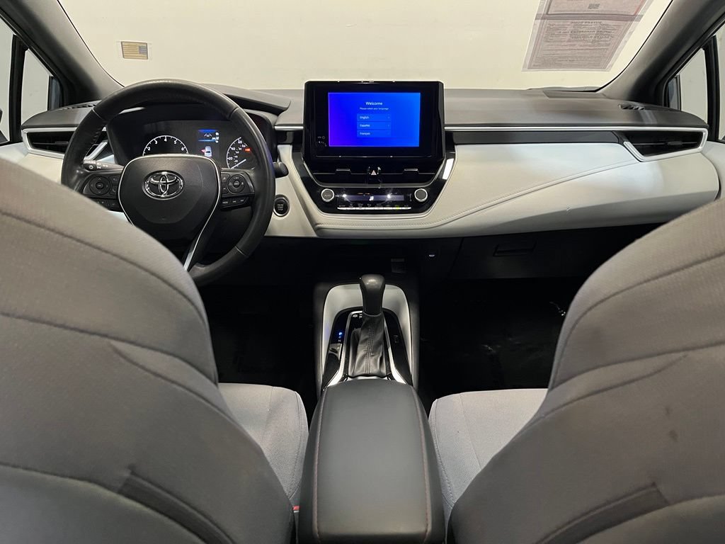 Used 2024 Toyota Corolla SE w/ SE Premium Package FWD image 17
