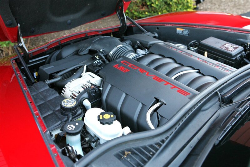 Used 2012 Chevrolet Corvette Grand Sport w/ 2LT Preferred Equipment Group RWD image 13