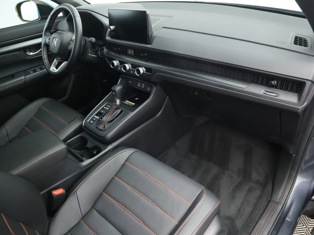 Used 2025 Honda CR-V Sport-L image 17