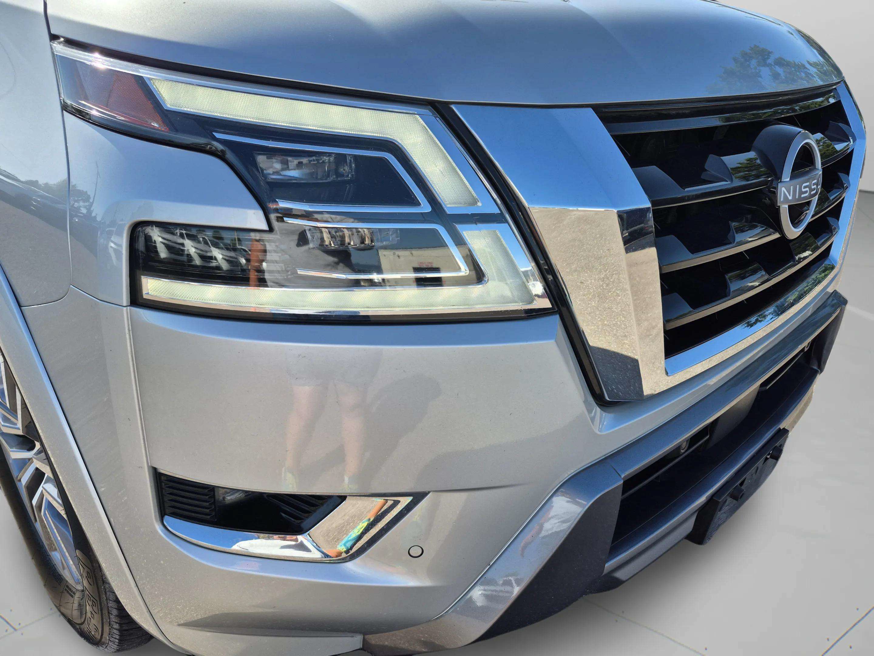 Certified 2024 Nissan Armada SL w/ Captain's Chairs Package RWD image 39