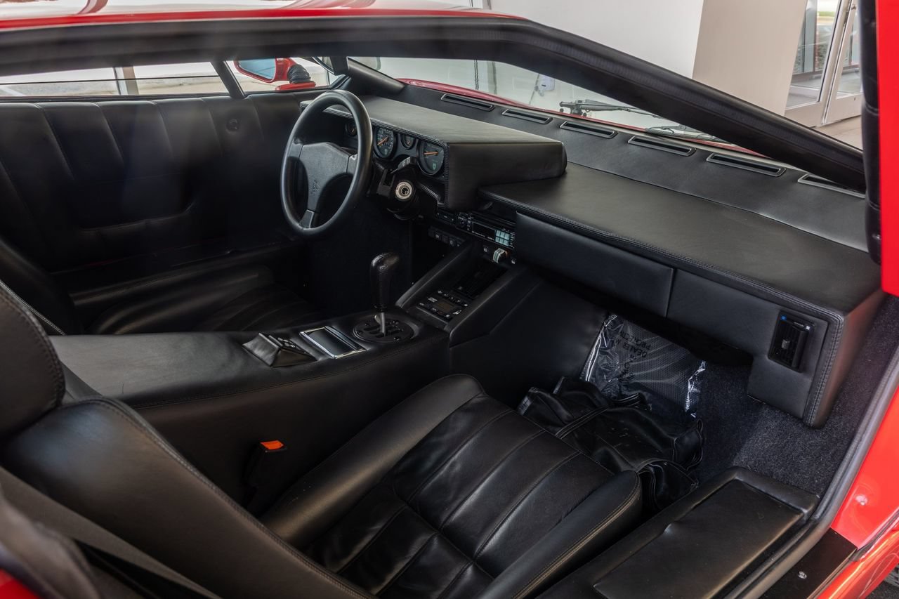 Used 1989 Lamborghini Countach Coupe RWD image 26