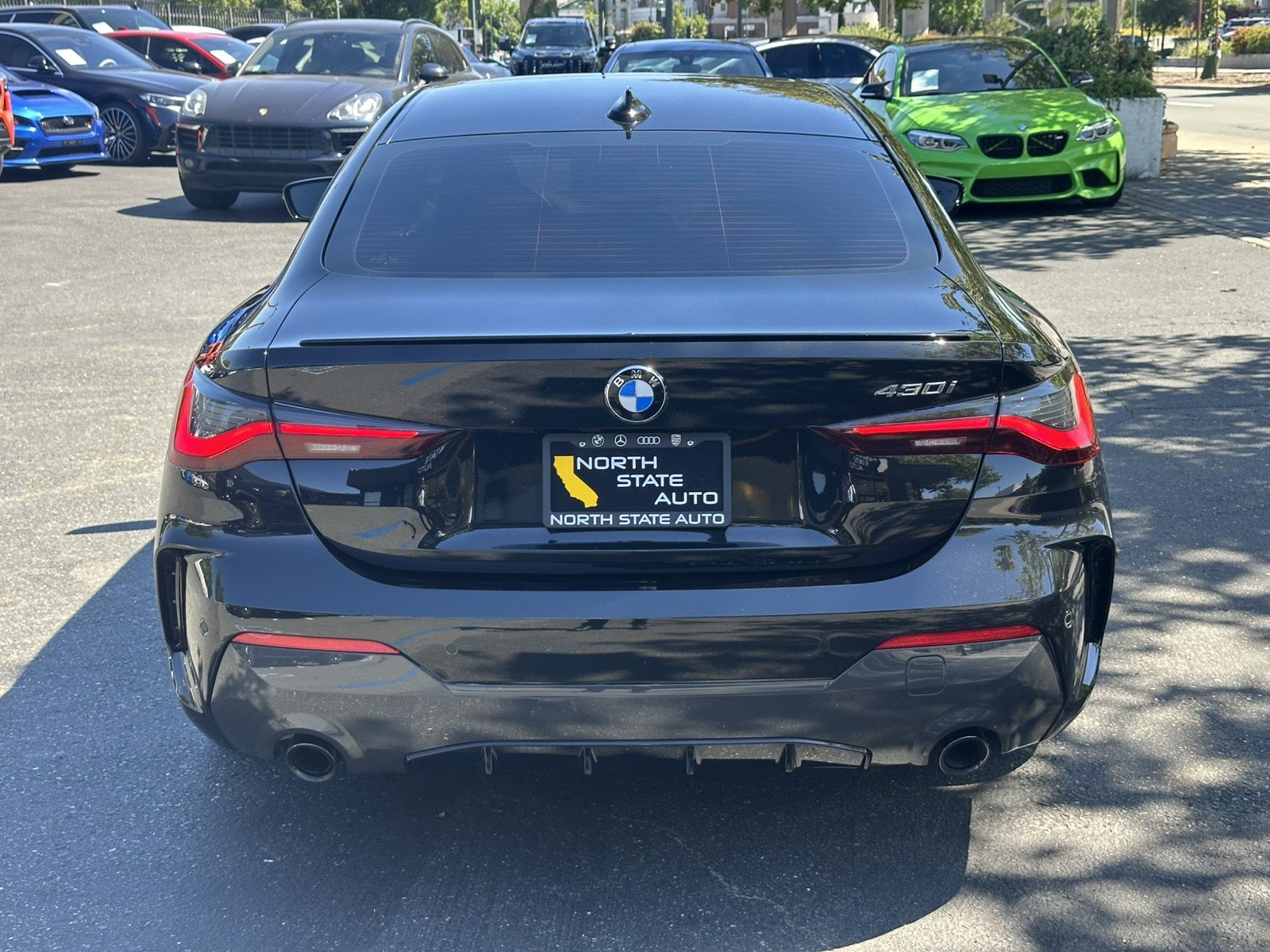 Used 2023 BMW 430i Coupe w/ M Sport Package RWD image 9