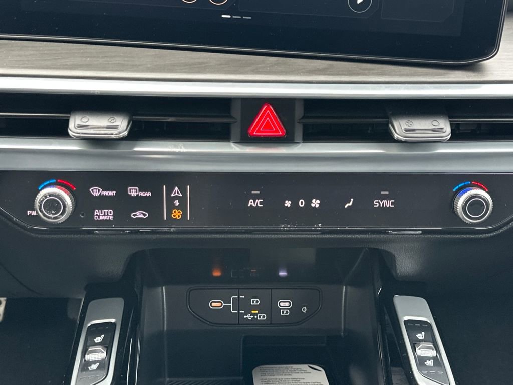 New 2026 Kia Sorento SX AWD/4WD image 25