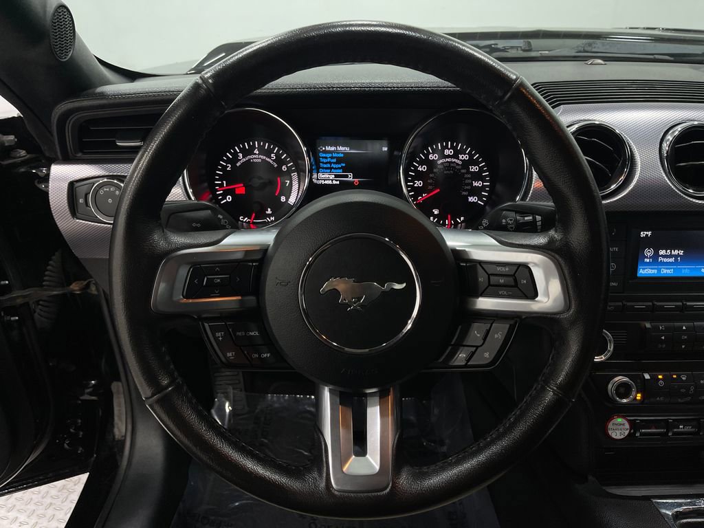 Used 2015 Ford Mustang GT image 21