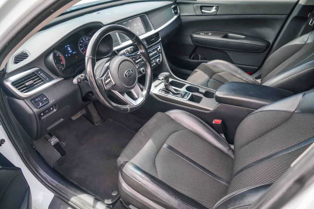 Used 2020 Kia Optima S FWD image 16