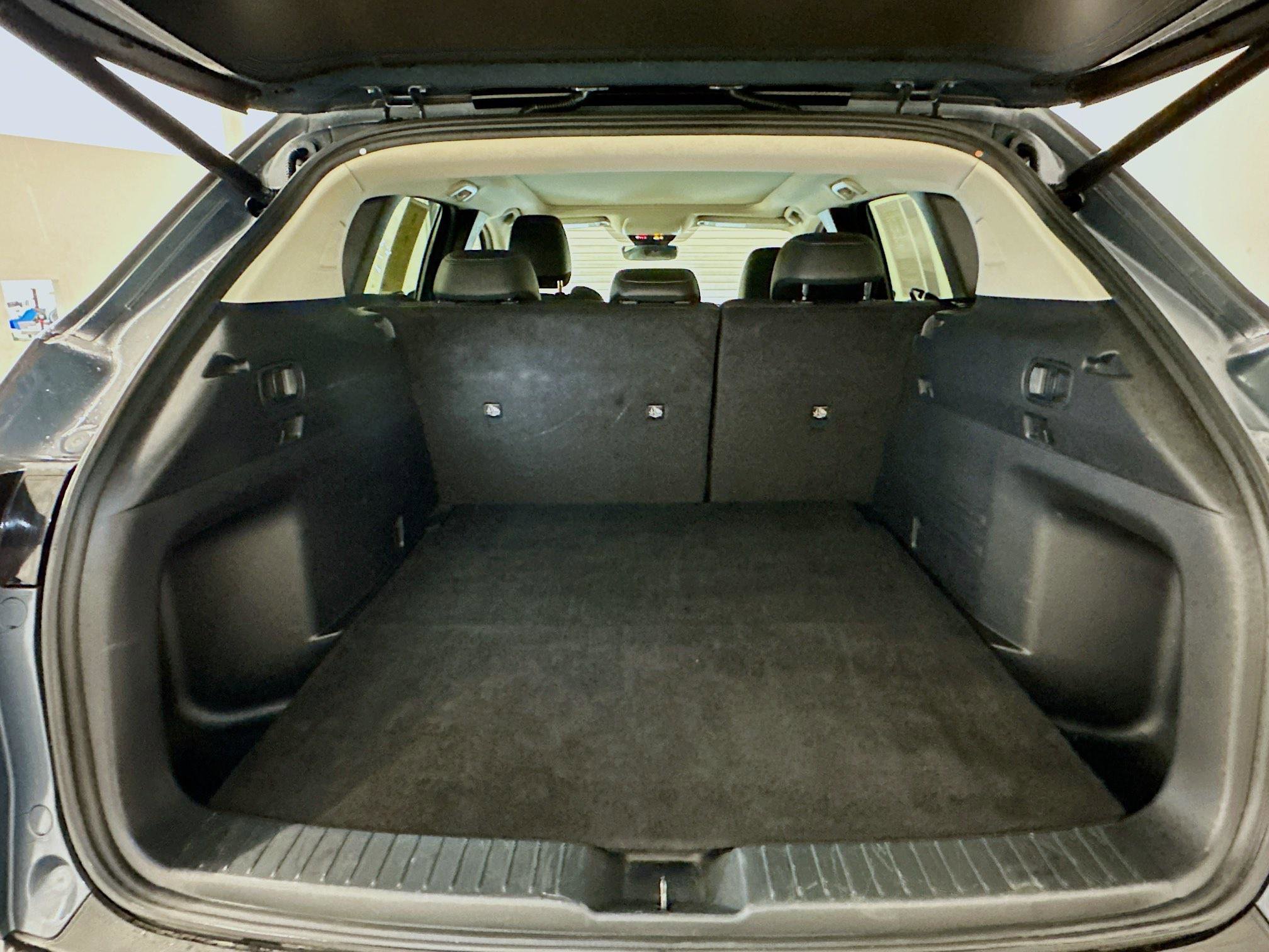 Used 2024 MAZDA CX-50 AWD 2.5 S w/ Premium Package image 31