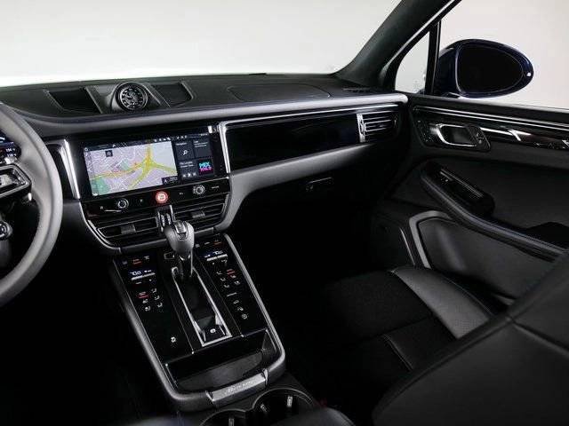 New 2026 Porsche Macan AWD/4WD image 19