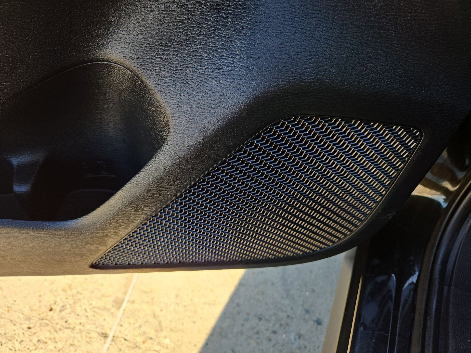 Used 2024 Mitsubishi Outlander SE image 14