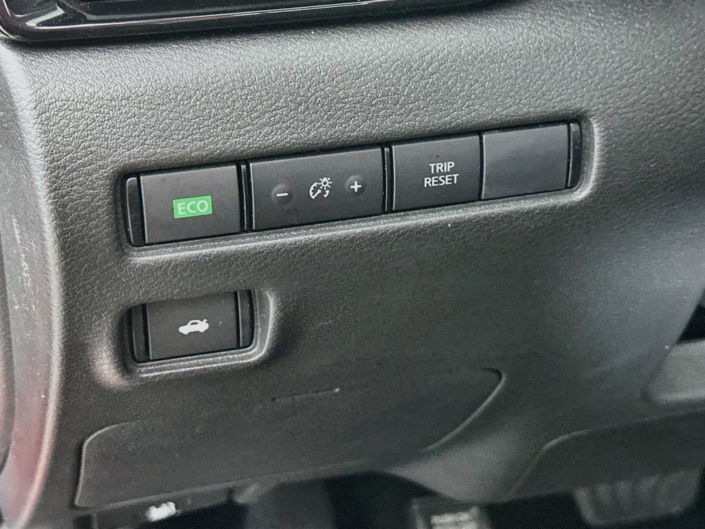 Certified 2024 Nissan Sentra SV w/ All-Weather Package FWD image 16
