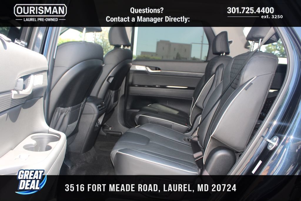 Used 2024 Hyundai Palisade Limited AWD/4WD image 12