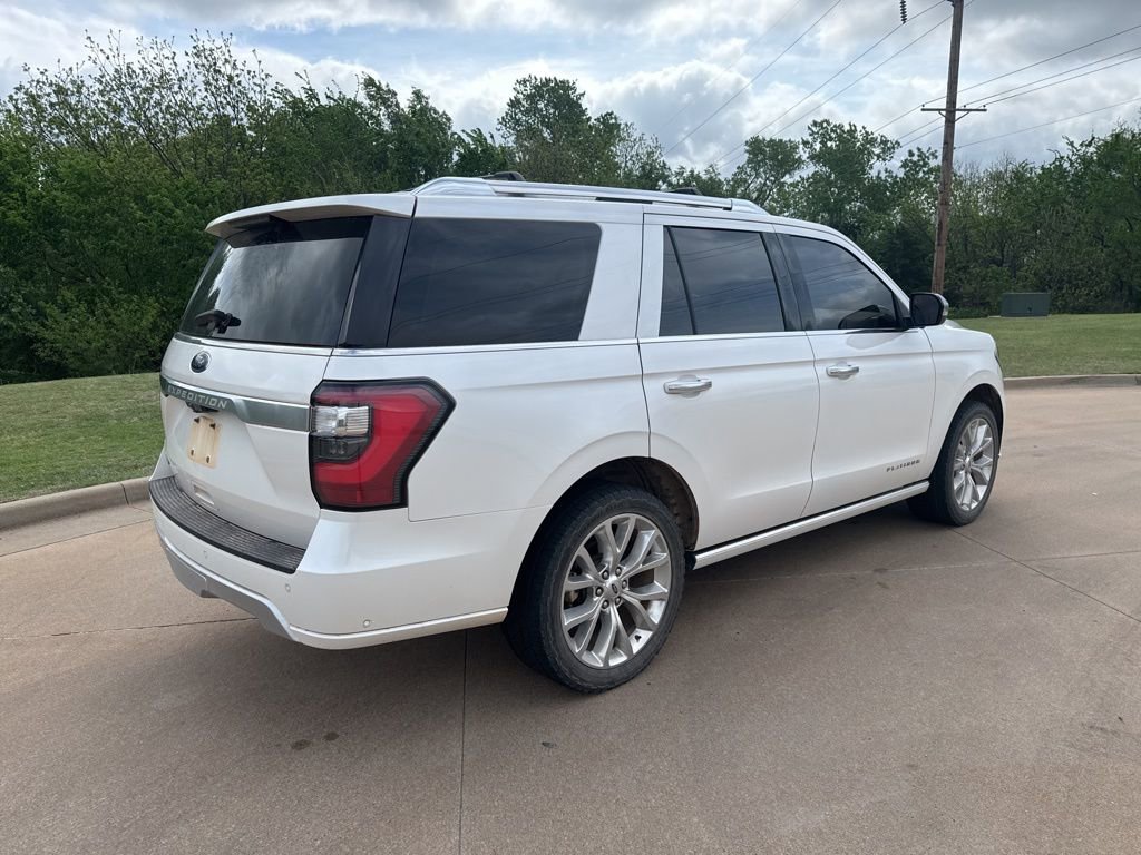 Used 2019 Ford Expedition Platinum AWD/4WD image 3