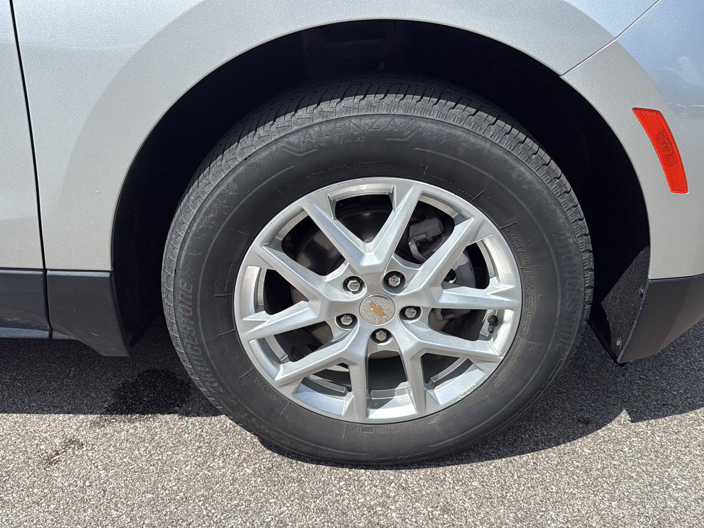 Used 2022 Chevrolet Equinox LT AWD/4WD image 14