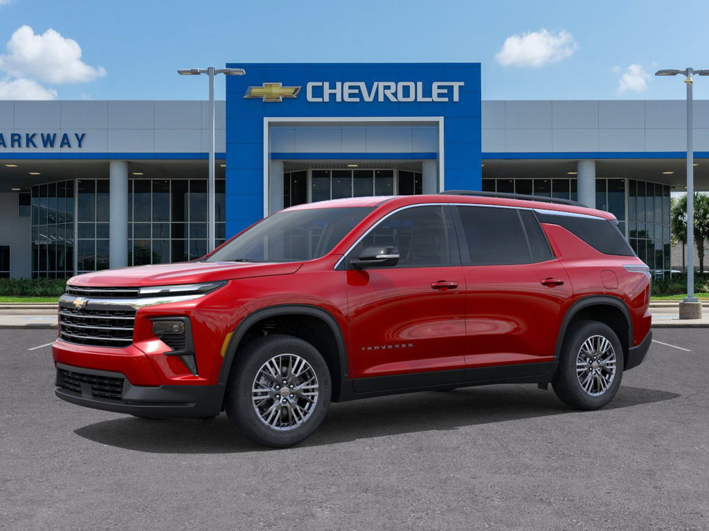New 2026 Chevrolet Traverse LT w/ Driver Confidence Package FWD image 2