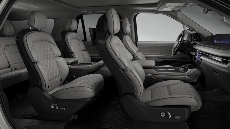 New 2026 Lincoln Navigator L Black Label AWD/4WD image 29