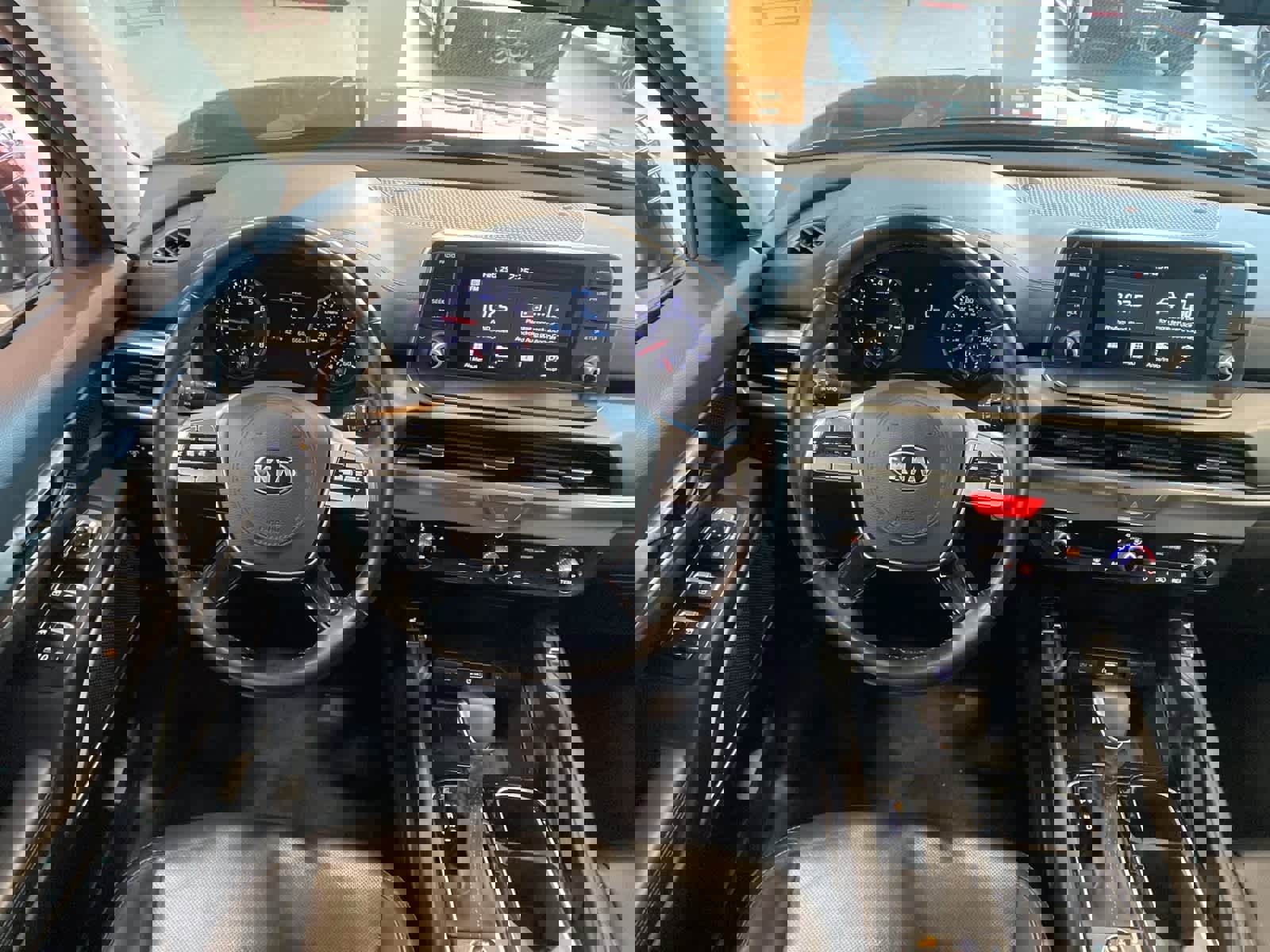 Used 2021 Kia Telluride S image 15