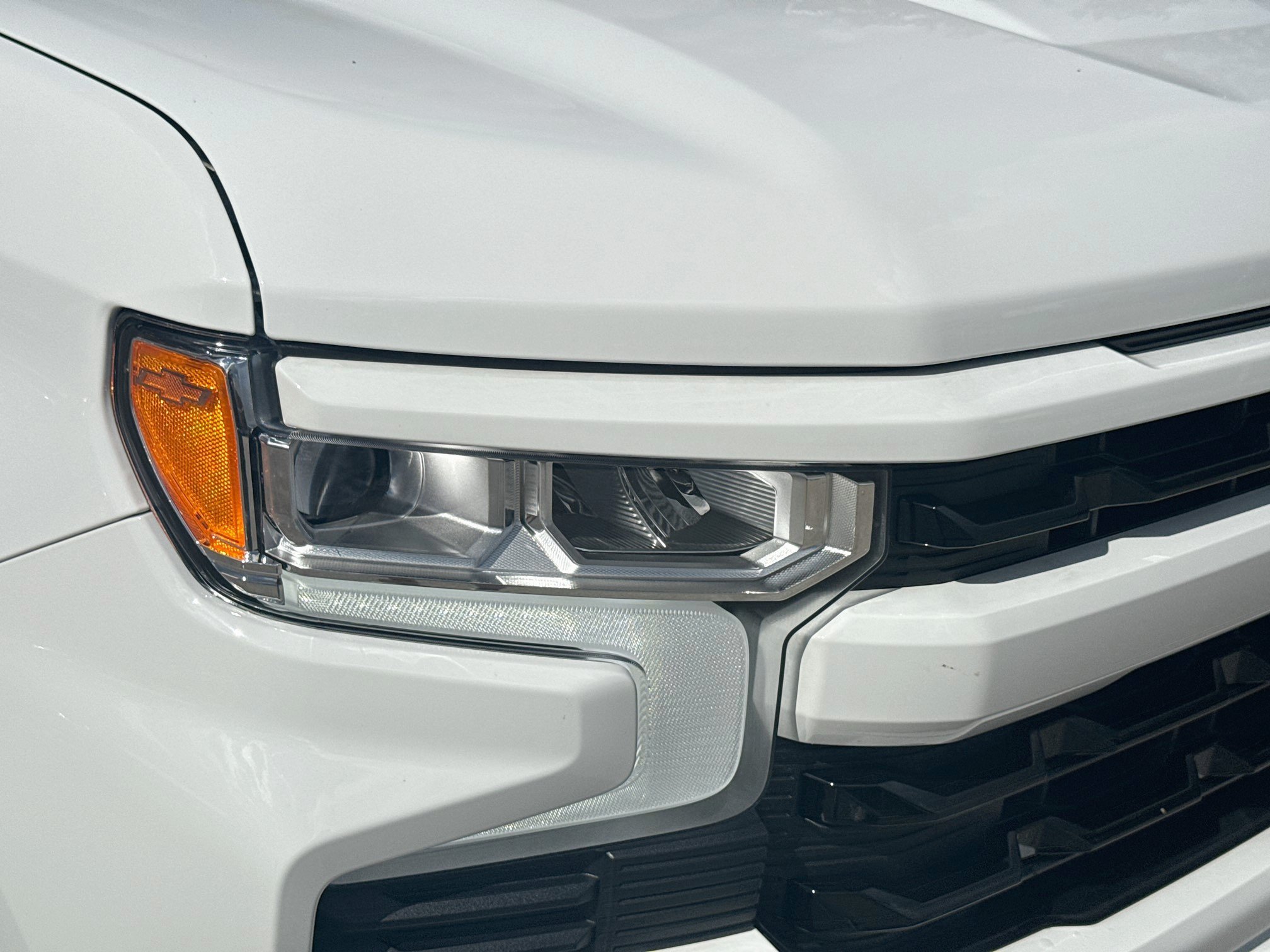 Used 2025 Chevrolet Silverado 1500 RST RWD image 32