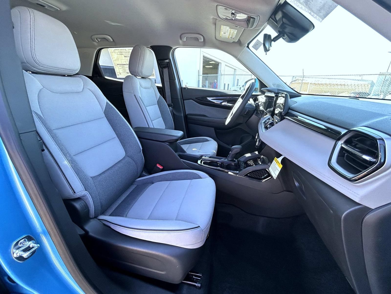 New 2026 Chevrolet TrailBlazer LT w/ Driver Confidence Package AWD/4WD image 15