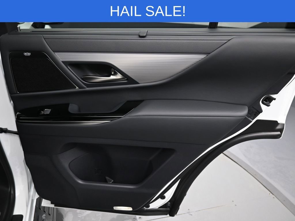 Used 2026 Lexus LX 600 F Sport image 44